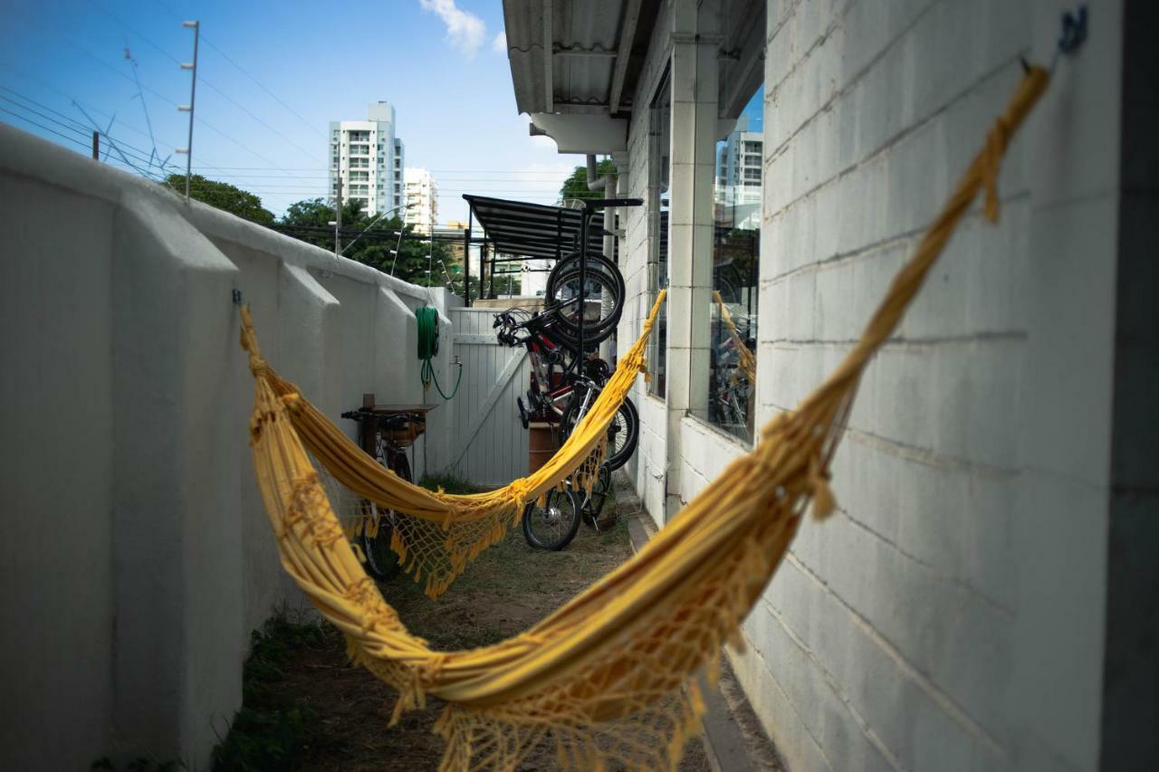 Hostel Casa Dos Fundos Campos dos Goytacazes Exteriör bild